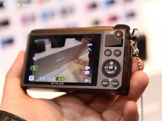 延续专业范儿 奥林巴斯XZ-10真机图赏