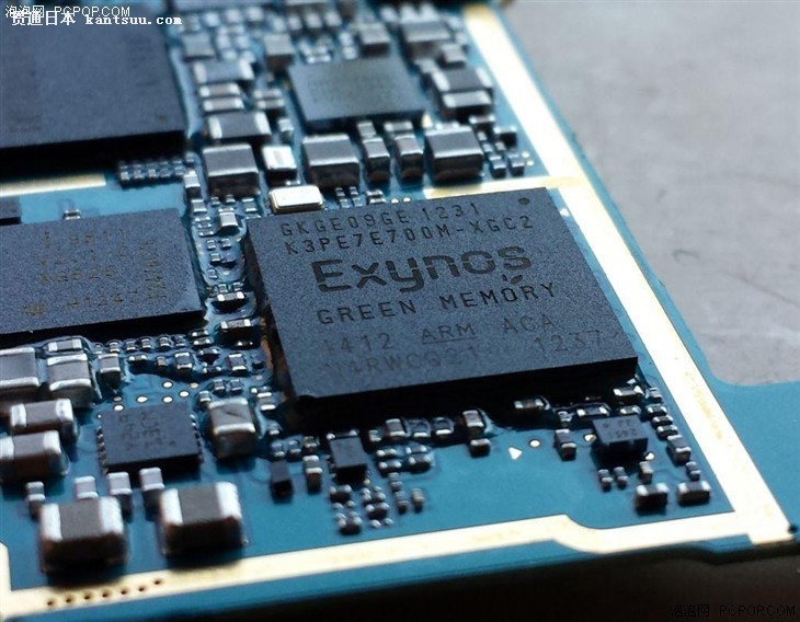 ǰ Exynos 889012